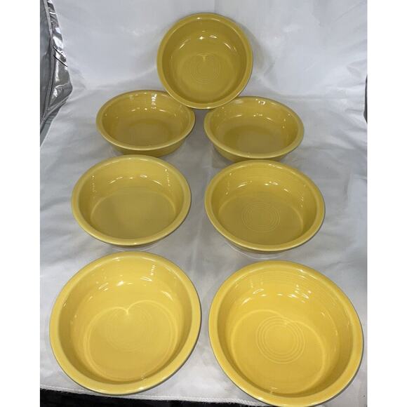 VTG VINTAGE YELLOW FIESTA WARE 19 OZ CEREAL BOWLS 6 7/8 IN SET/7 - Picture 1 of 8